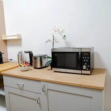 Napwell Apartment *