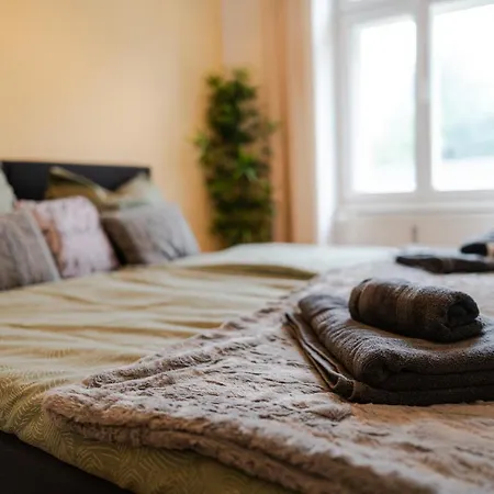 Napwell Apartment *
